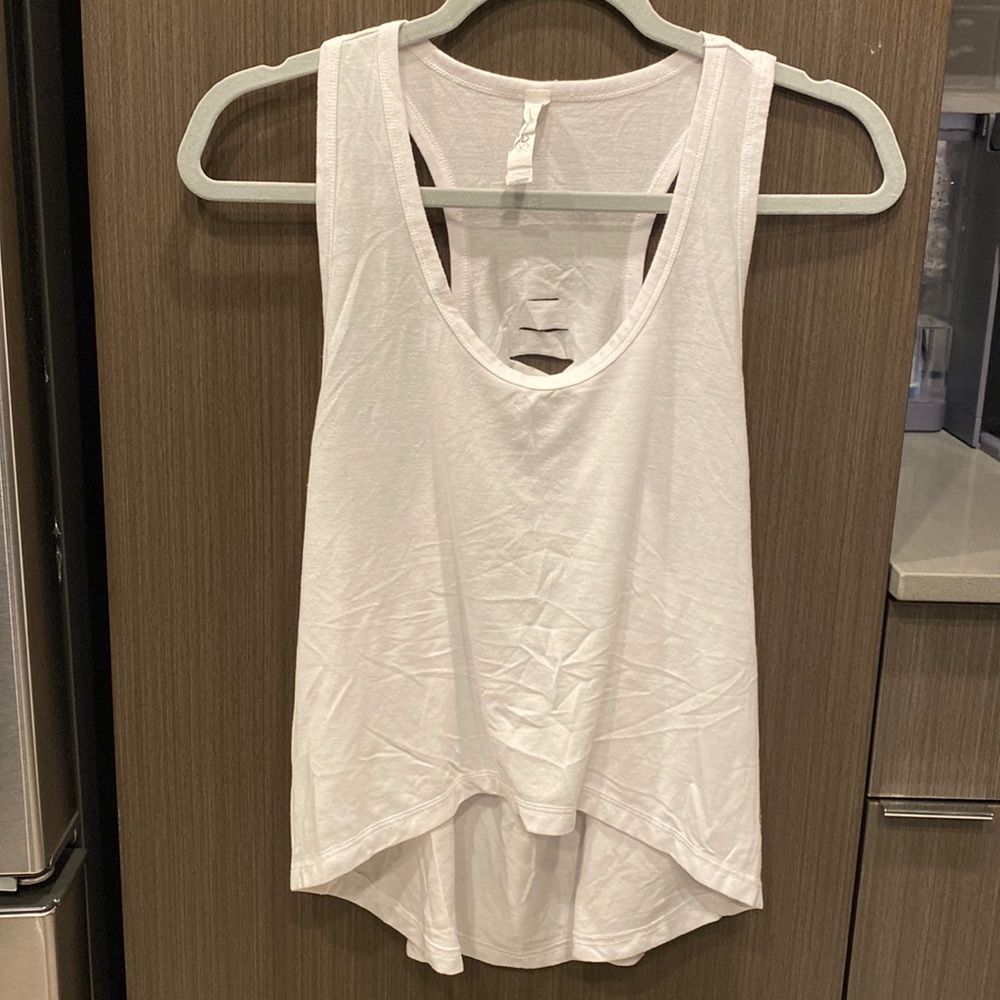 Woman’s tank